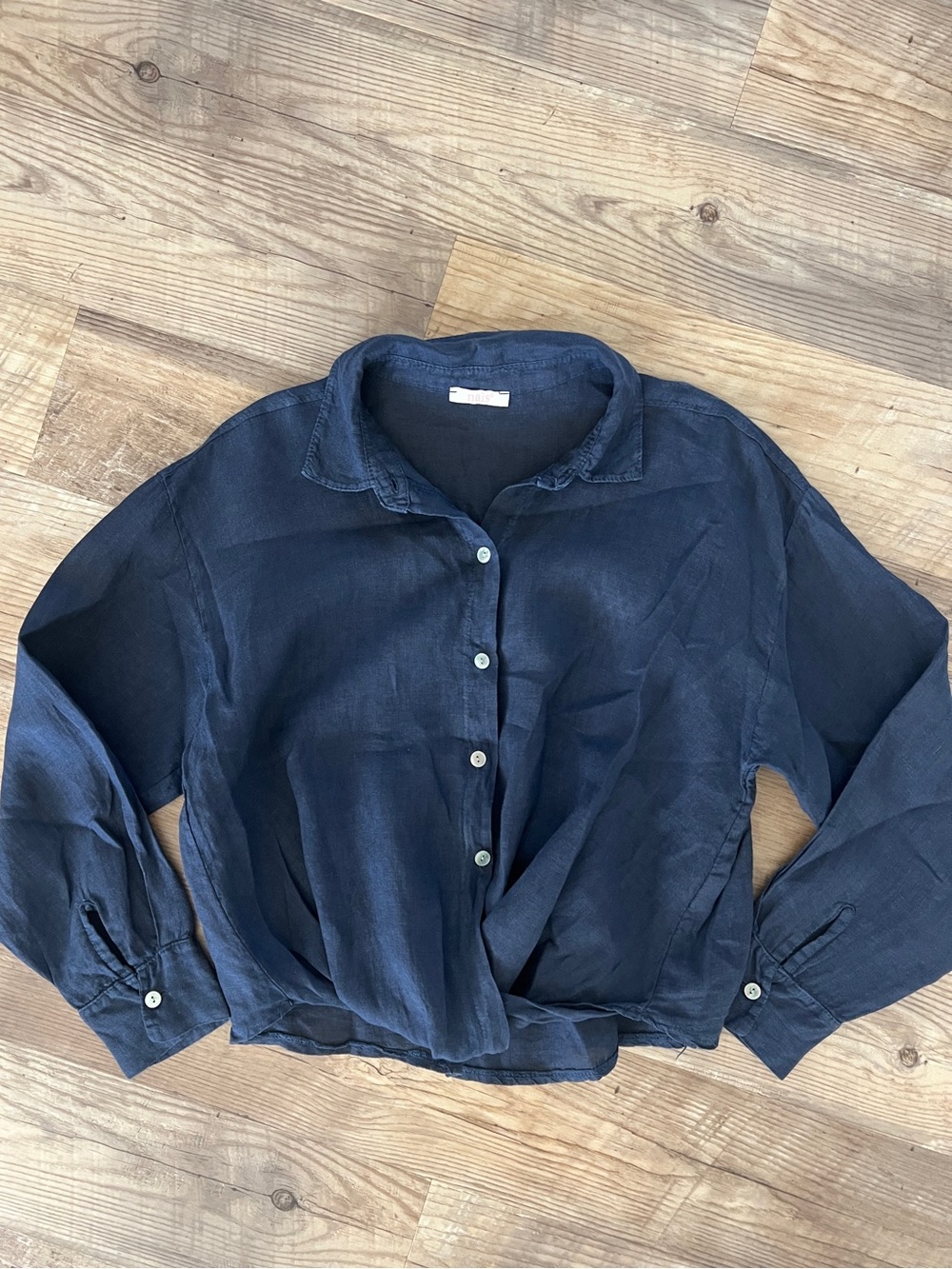 Naïs 100% Linen Knot-Front Shirt Made in Italy